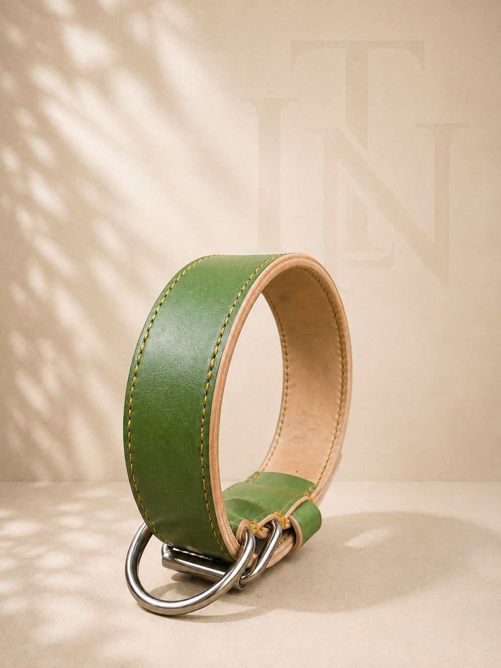 Collier pour chien Classic en cuir Vert cousu au fil Jaune, doublure en cuir naturel