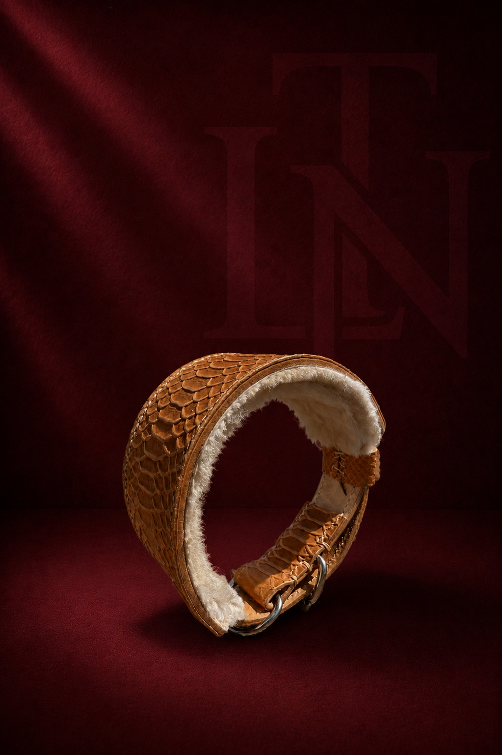 Collier pour chien Signature en cuir gaufré effet python Marron Clair, doublé de fourrure Blanc